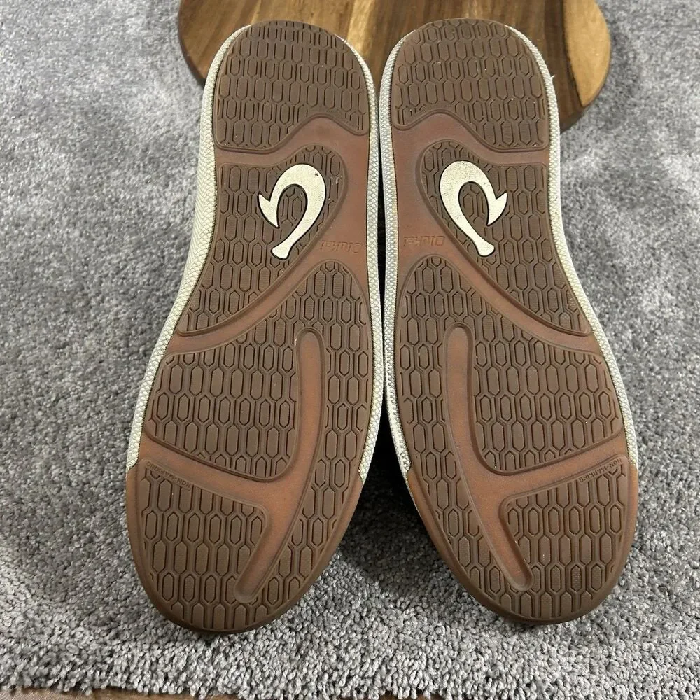 OluKai Nanea Li 10485-BN2R Men’s Size 11 Gray Casual Walking Boat Shoes Used